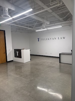 Tulekyan Law Personal Injury Lawyers - Car accident lawyer in Burbank