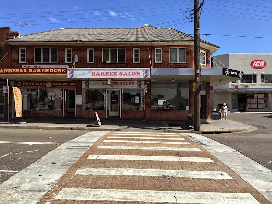 Beverly Hills barber salon