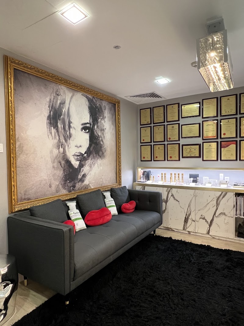 Gallery 4