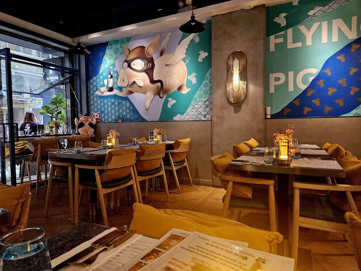 Flying Pig Bistro photo 4
