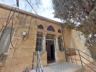 מרפאה וטרינרית אזורית עמק אילון