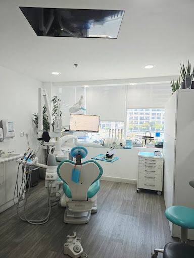 Dr. Akanksha Srivastava - Cosmetic Dentist in Dubai