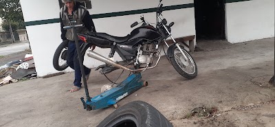 Foto de Borracharia