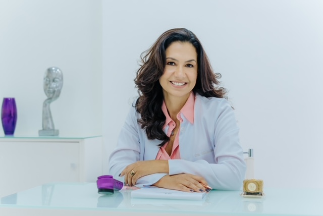 Foto de Dra. Elisabete Dias Rocha, Dermatologista