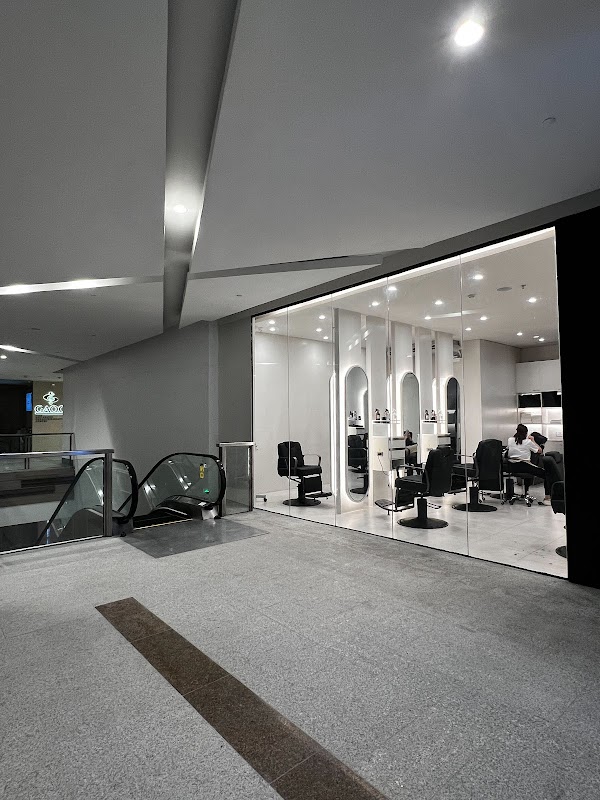 Bruno's Barbers - One Bonifacio High Street