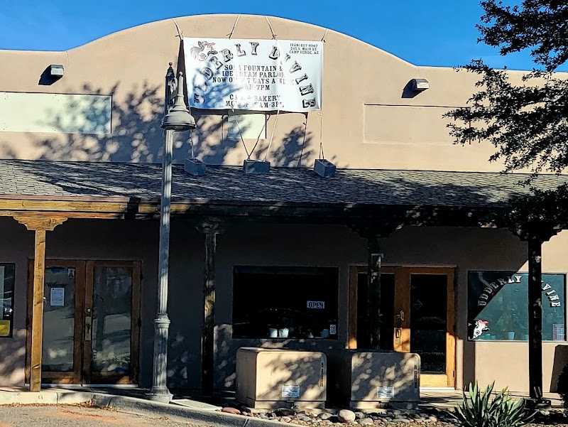 Udderly Divine Cafe & Bakery photo 1