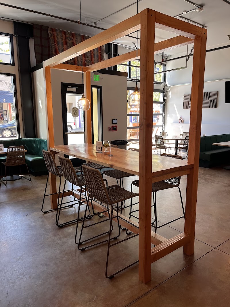 Smitty's Taphouse photo 6