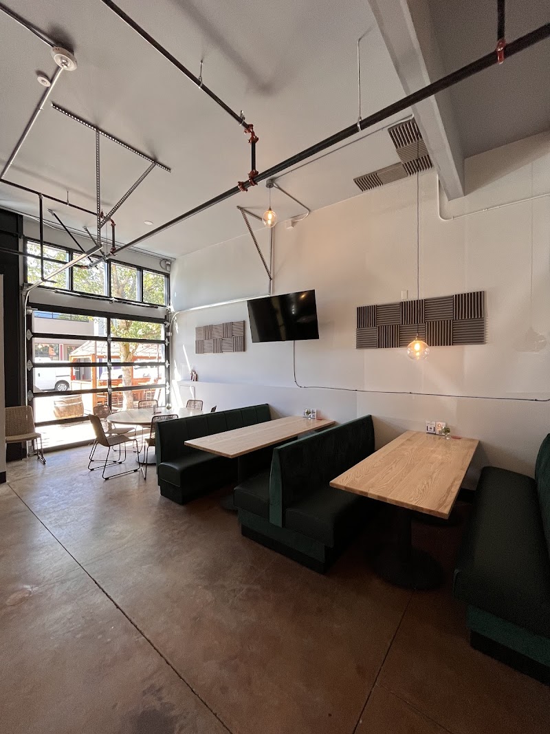 Smitty's Taphouse photo 8