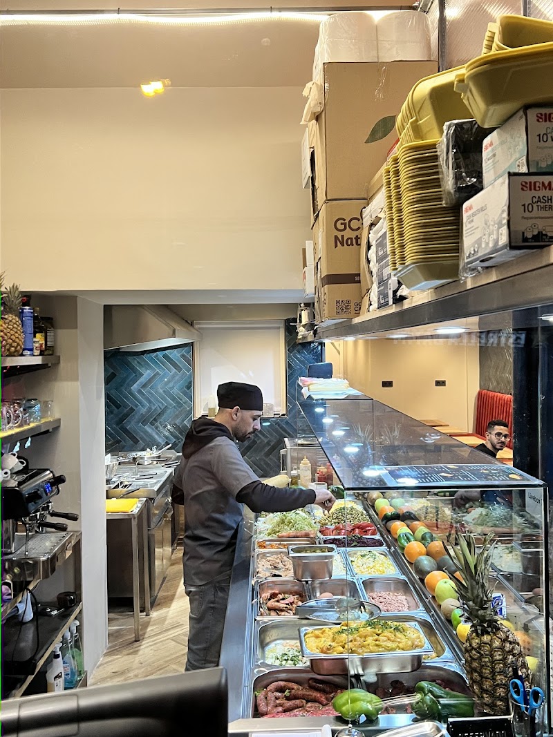 KAT MAY IV HALAL photo 3