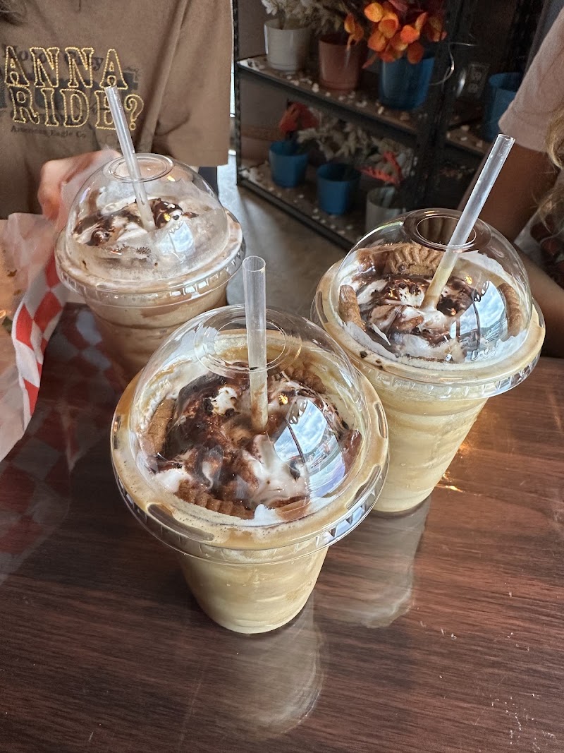 Minnie's Coffee photo 4
