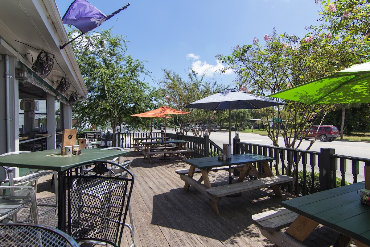 The Shelter Kitchen + Bar