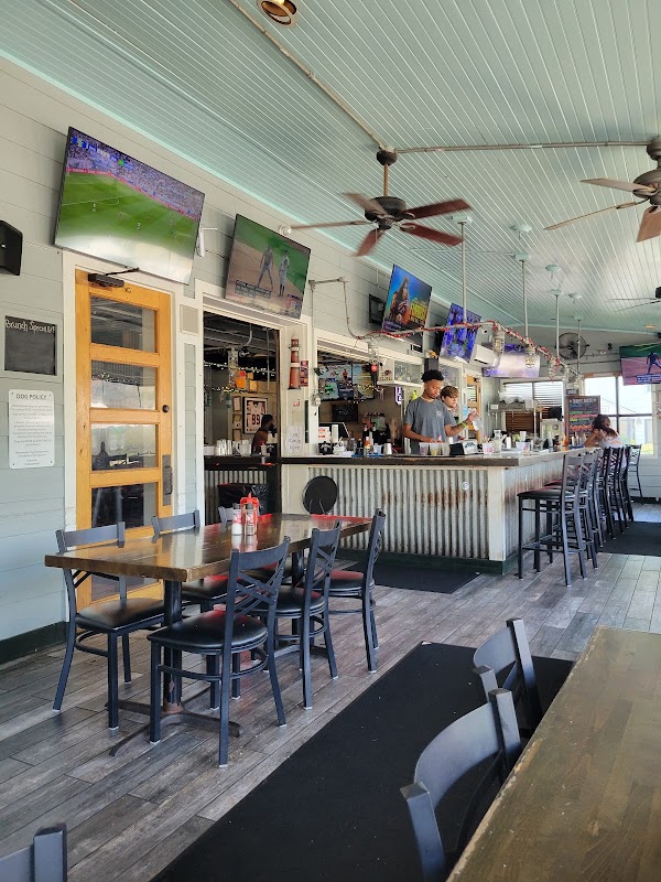 The Shelter Kitchen + Bar photo 3