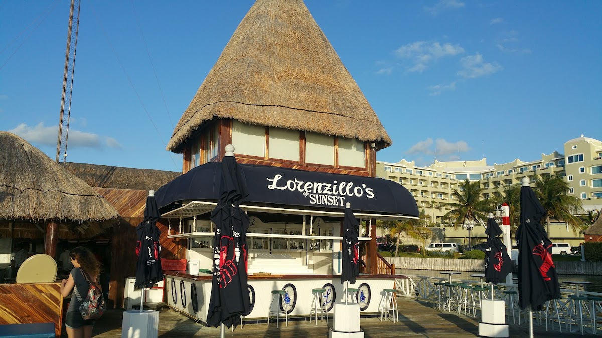 Lorenzillo's in cancun