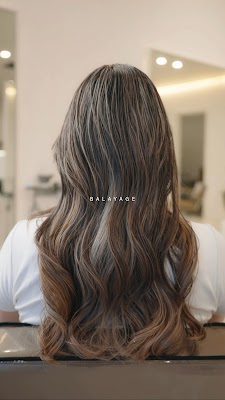 The Hue Hair & Head Spa