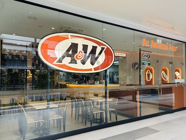 A&W Northshore Plaza II - Photo 1