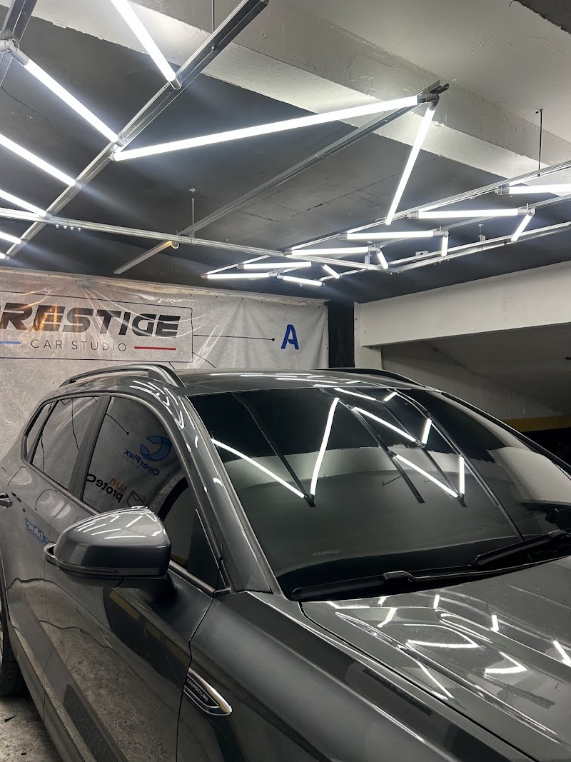 Foto de PELÍCULA ANTIVANDALISMO PS16, PS12, PS8 E NANOCERAMICA - PRESTIGE