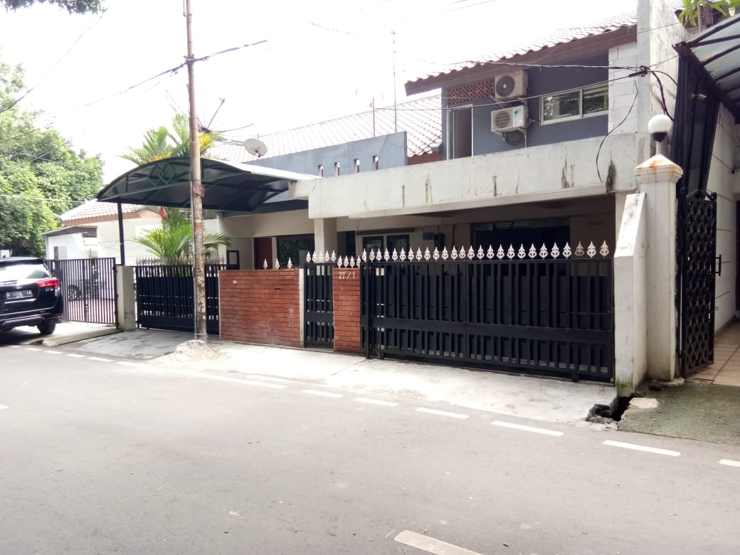 Kost Si B Cempaka Putih Tengah