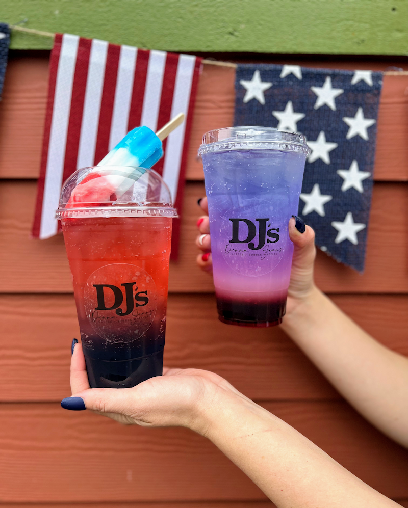 DJ's - Denna Jean's Coffee & Bubble Waffles photo 3