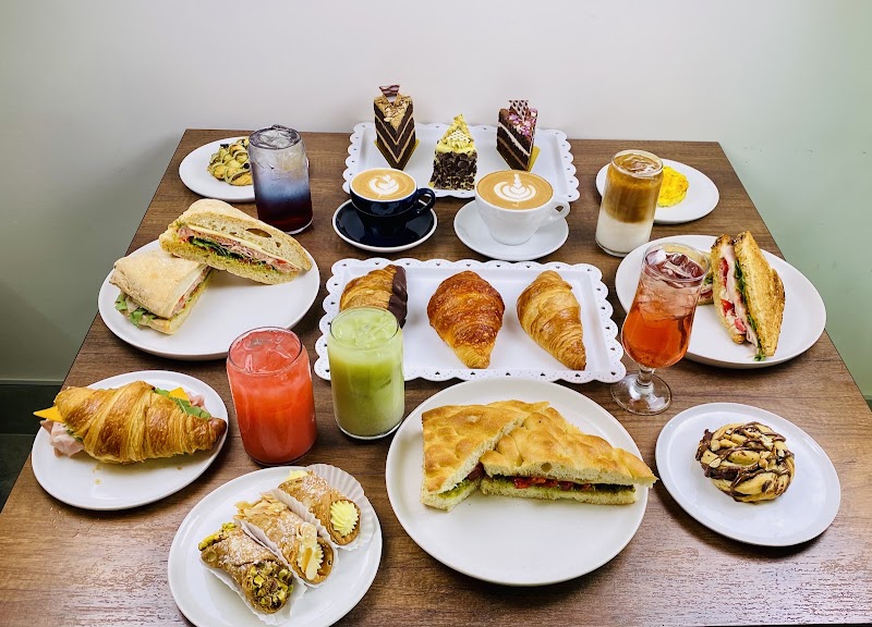 TOTO CAFE photo 2