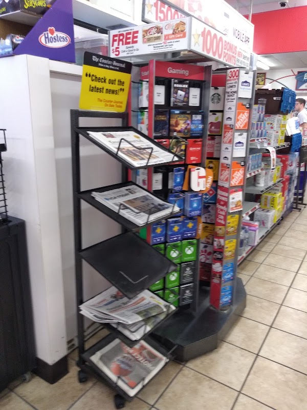 Photo by Mike Pascal