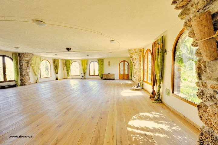 Alaya Retreat Centre