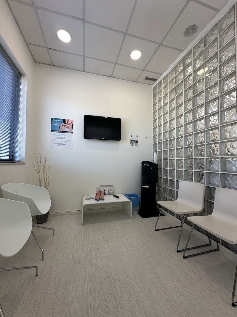 Clínica Dental Lamela (Santiago de Compostela) photo 5