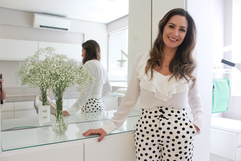 Dra Andréa Araújo Freitas Ortodontia Invisalign Belo Horizonte - foto 3