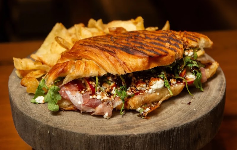 Bruno's Cafe Unionville photo 3