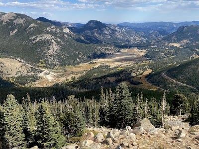 Rainbow Curve Overlook
