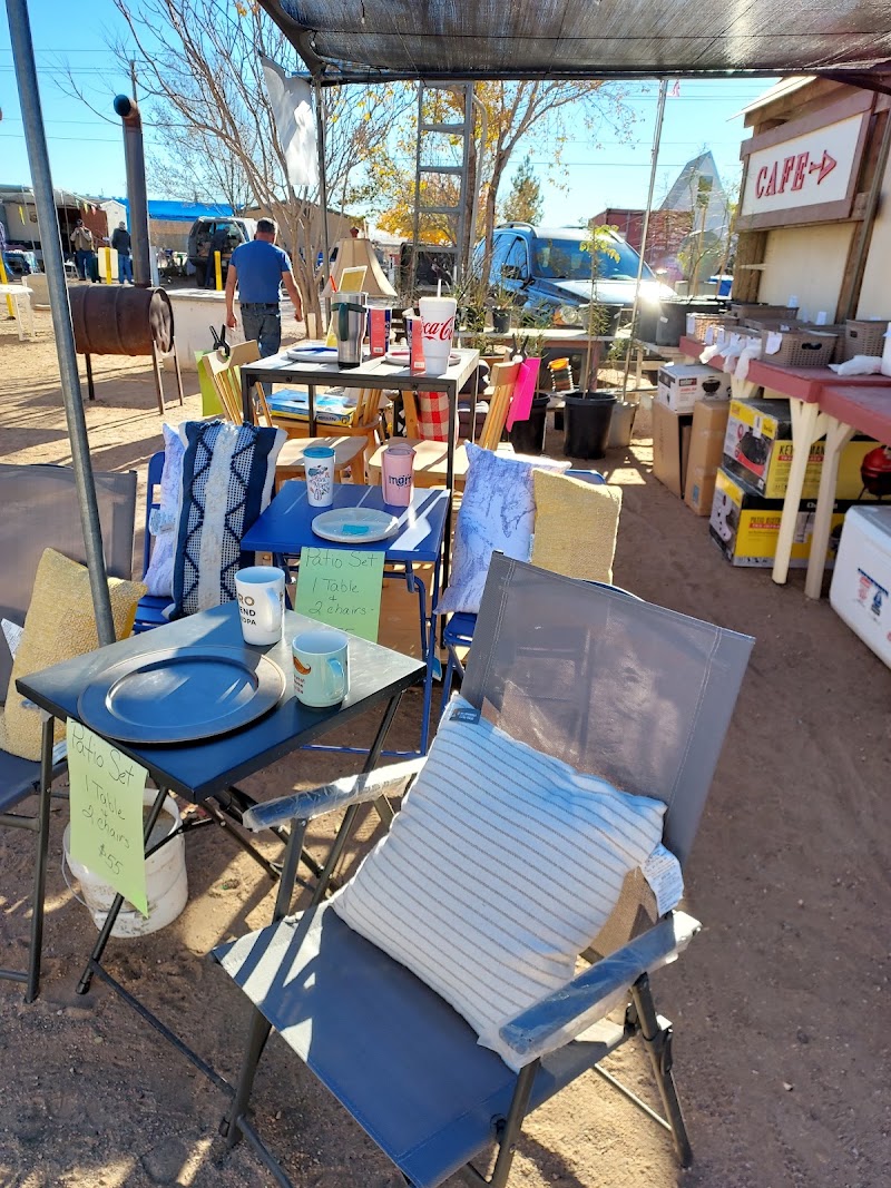 Kingman's Route 66 Swapmeet photo 3