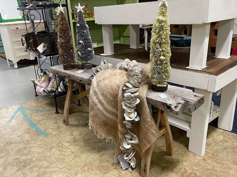 Barn & Beach Designs photo 2