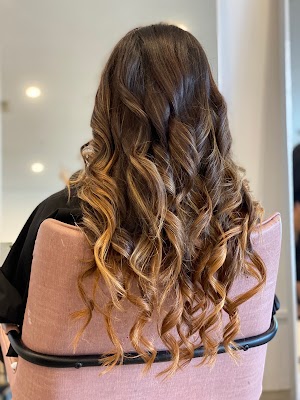 Raissa Hair and Beauty photo 3