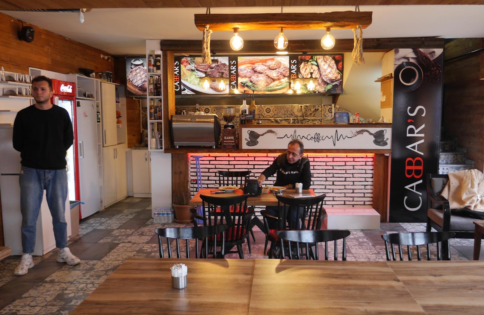 Cabbars Cafe mekanı