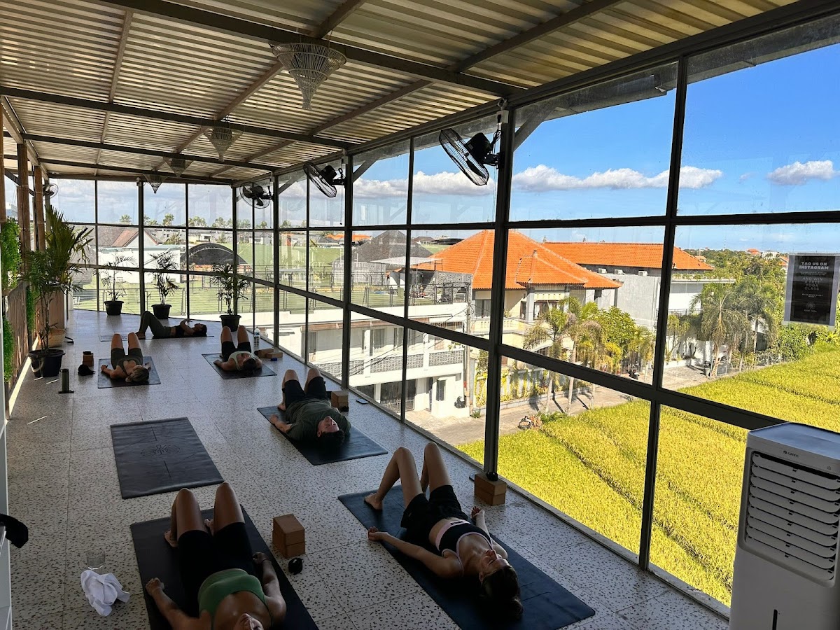 ADDA YOGA CANGGU - ⭐️ Meditation | Breath | Sound ⭐️ Private Yoga Bali — 3