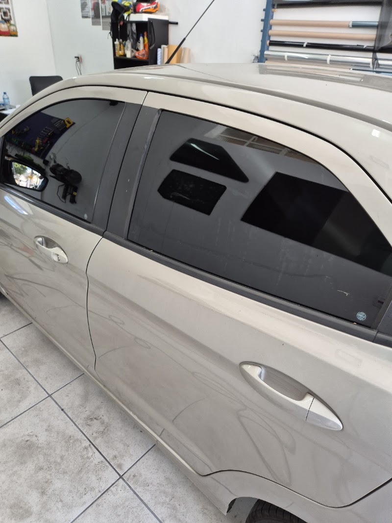 Foto de GlassFilm Peliculas Automotivas (insulfilm)