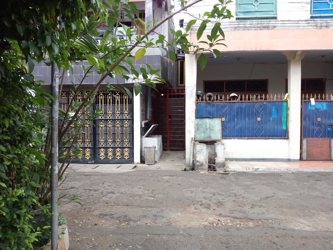 Kost Putri Kayu Jati