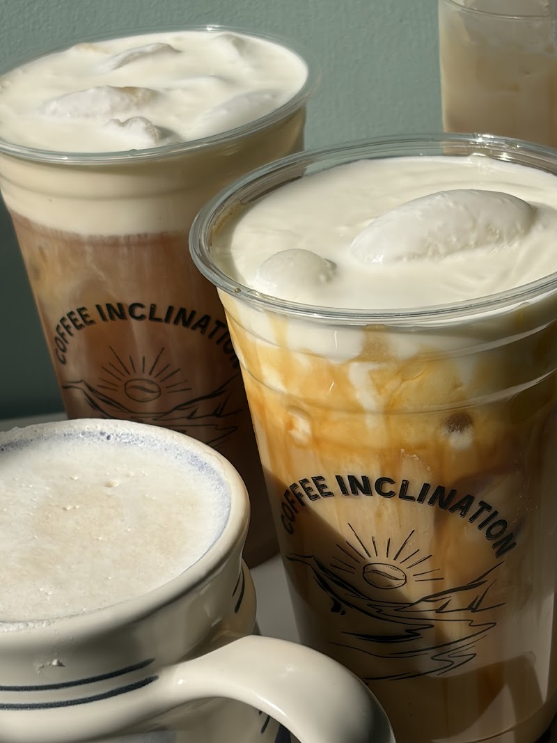 Coffee Inclination Coffee Trailer at Sunset Plaza photo 2