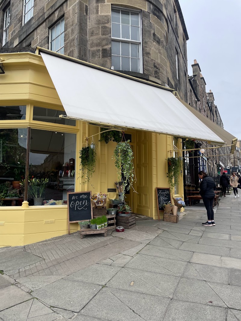 Broughton Street Flowers