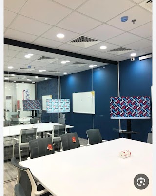 Wall Street English Tabuk Ladies Branch وول ستريت إنجلش فرع النساء