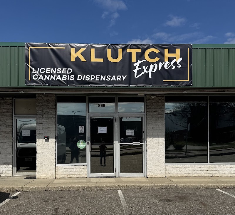 Video tour of Klutch Express Recreational & Medical Dispensary Tallmadge retail environment