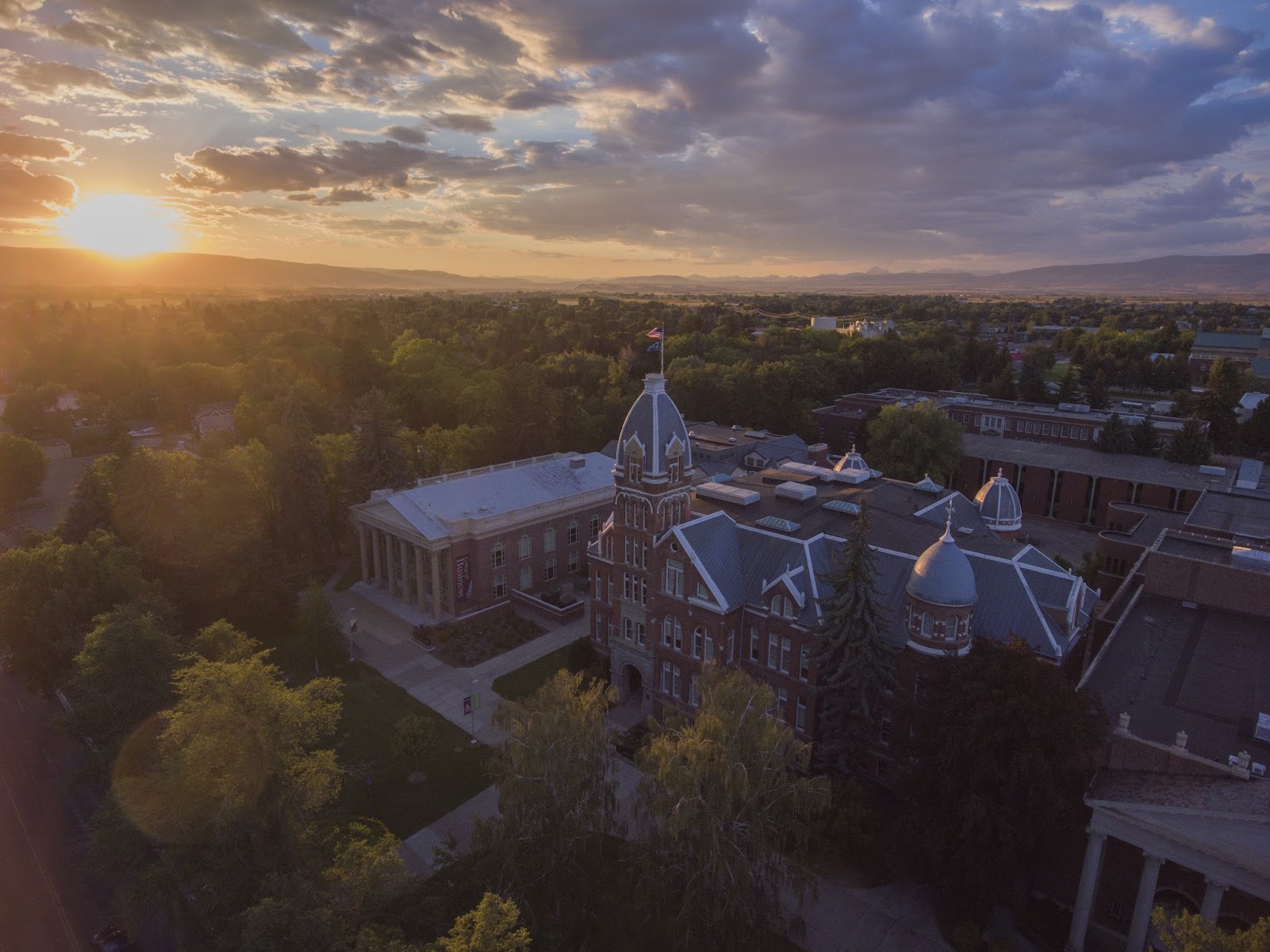セントラル・ワシントン大学（Central Washington University）（Ellensburg、ワシントン州）