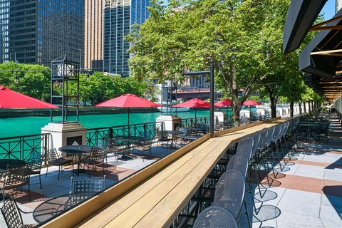 Sheraton Grand Chicago Riverwalk, dog-friendly hotel in Chicago