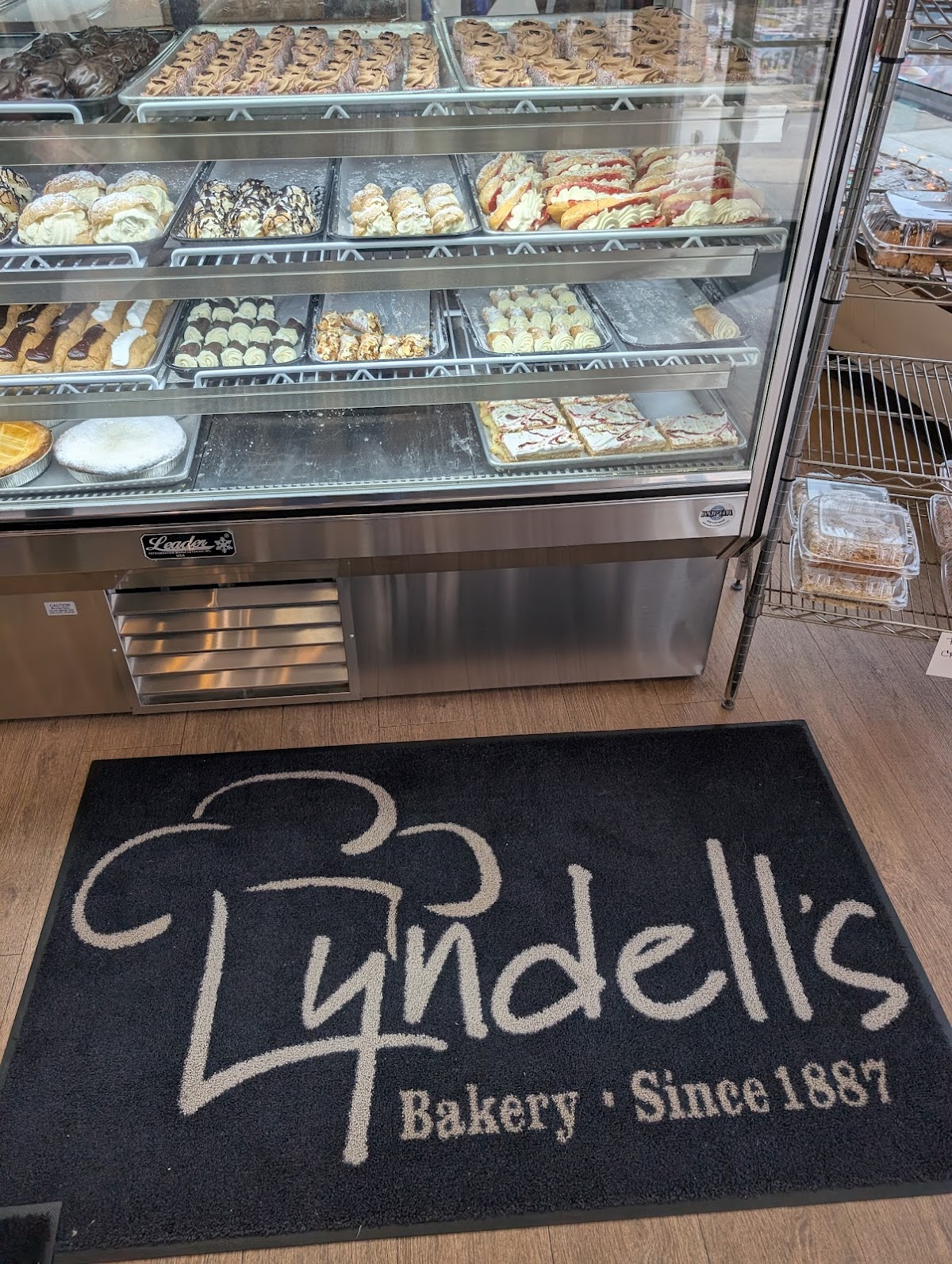 Lyndell's Bakery: Google Places image 3