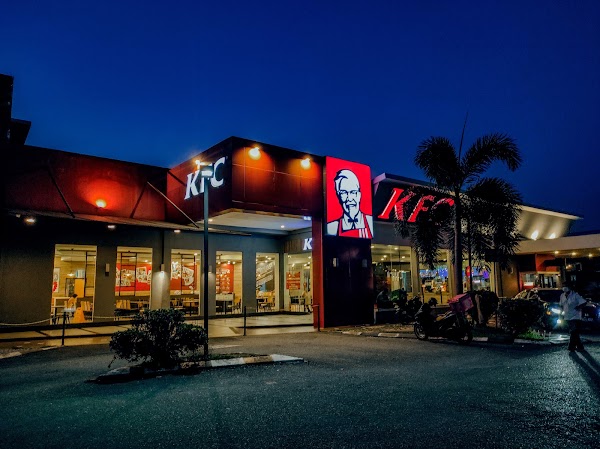 KFC Gunung Rapat Drive Thru - Photo 1