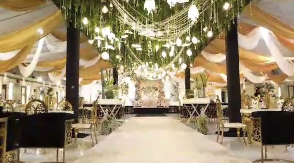 The Clifton Marquee wedding venue photo 2