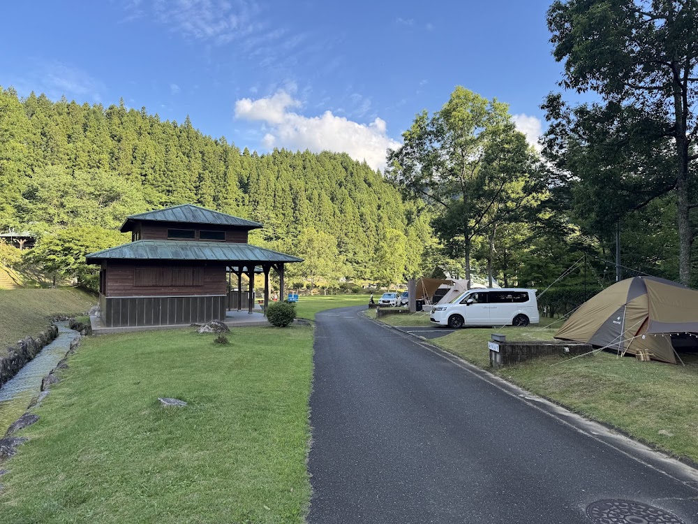 家族キャンプ村 花園オートキャンプ場