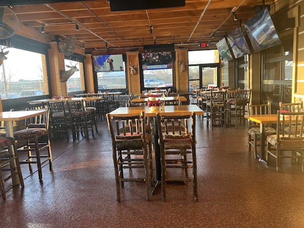 TWIN PEAKS RESTAURANT exterior