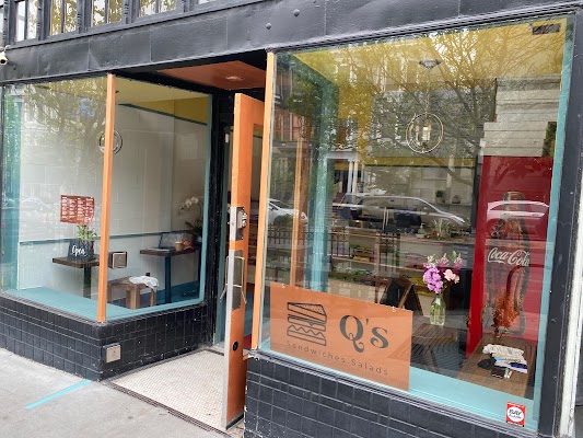 Q’s Sandwich Shop