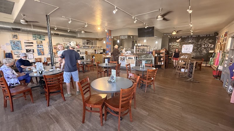 Milagros Coffee House photo 2