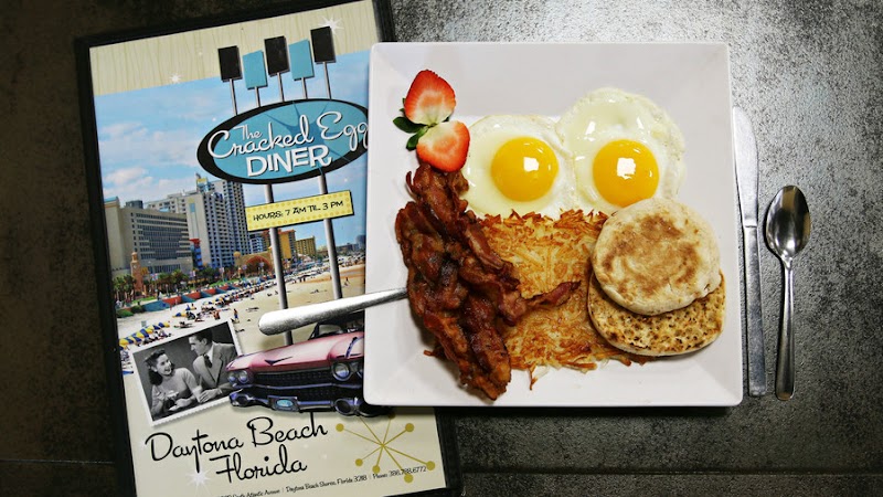 Cracked Egg Diner photo 4